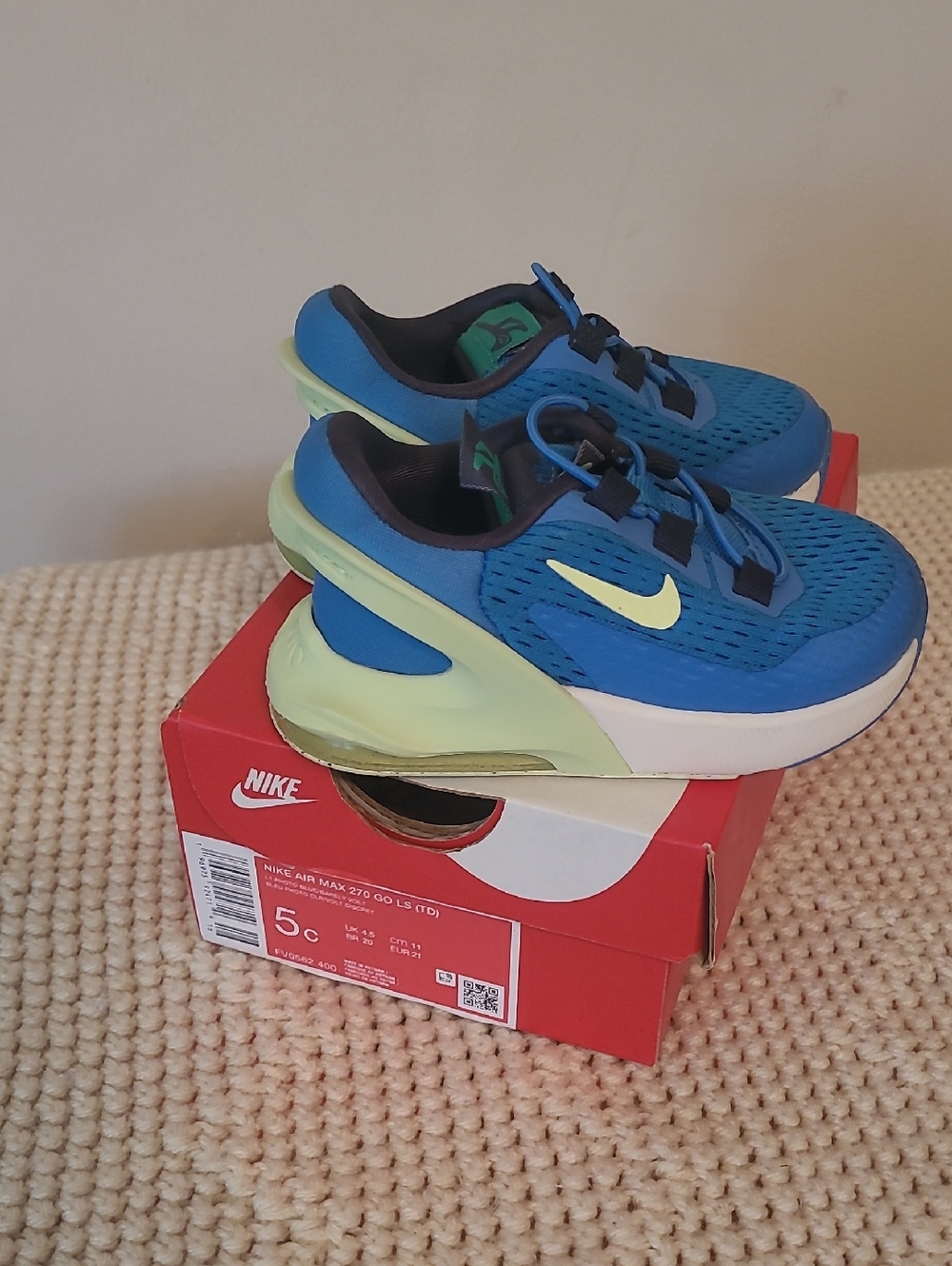 Nike Kids Blue Sneakers with Lime Accents